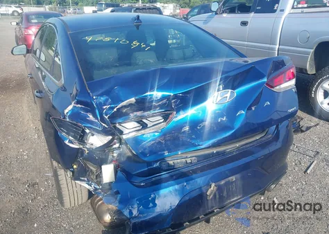 2018 Hyundai Sonata Sport z USA, uszkodzony, nr VIN 5NPE34AF9JH684381